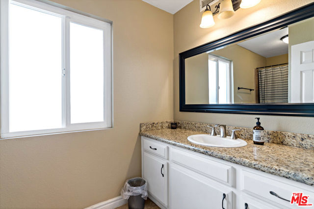 683 Triunfo Canyon Road, Westlake Village CA: https://media.crmls.org/mediaz/4c09c61a-286d-42bd-99f6-9345889a3f5e.jpg