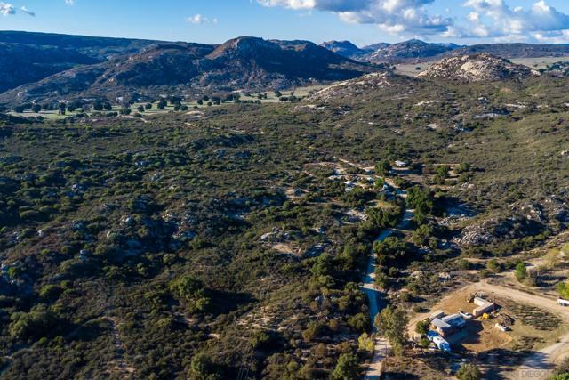 31308 Highway 94, Campo CA: https://media.crmls.org/mediaz/4c09d414-87d6-4178-a935-cb2e0b556fe0.jpg