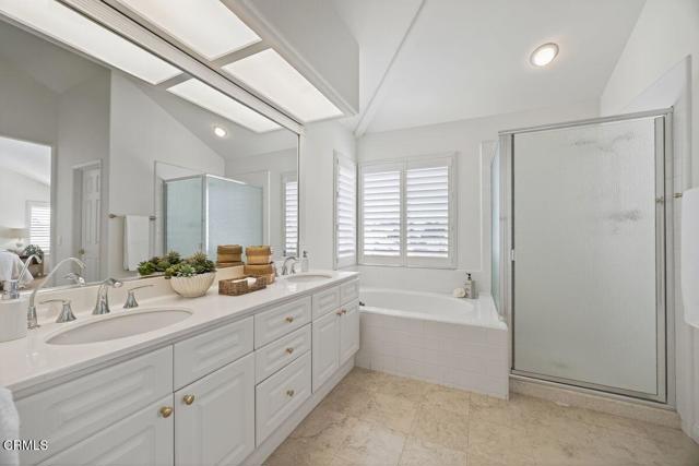 Detail Gallery Image 21 of 42 For 1920 Kapalua Dr, Oxnard,  CA 93036 - 4 Beds | 3 Baths