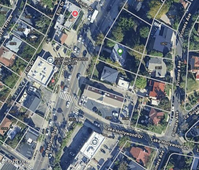 3384 Barham Boulevard, Los Angeles CA: https://media.crmls.org/mediaz/4c0ae784-5530-4f2d-97dc-273251d1d911.jpg