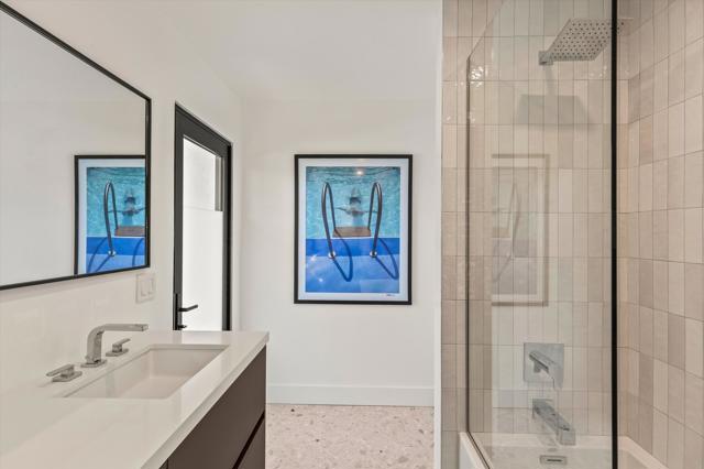2290 S Yosemite Drive, Palm Springs CA: https://media.crmls.org/mediaz/4c0c2e27-2568-4f40-8eda-153cb0ecd869.jpg