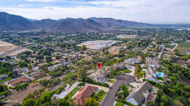 11300 Highridge Court, Camarillo CA: https://media.crmls.org/mediaz/4c0def14-2b53-4e1e-b79e-c4adc613594b.jpg