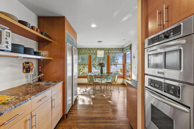 17755 Corral Del Cielo Road,  CA: https://media.crmls.org/mediaz/4c0ee099-d272-4a3e-b3b1-3fcbc1bcf038.jpg