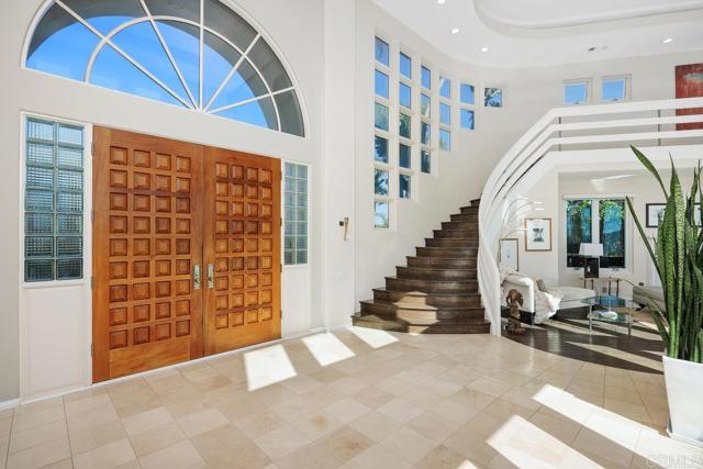 Detail Gallery Image 5 of 42 For 4628 Rancho Reposo, Del Mar,  CA 92014 - 4 Beds | 3/1 Baths