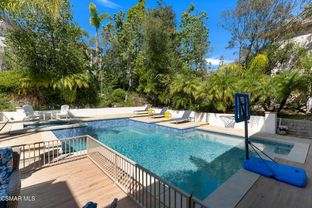 Image 59 of 79 For 4347 Via Entrada