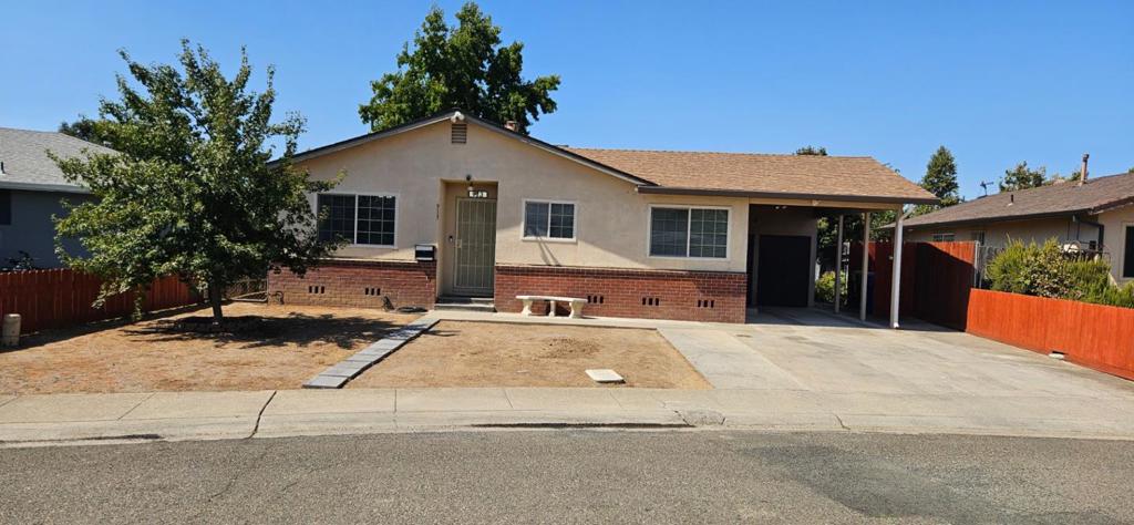 913 Casado Drive