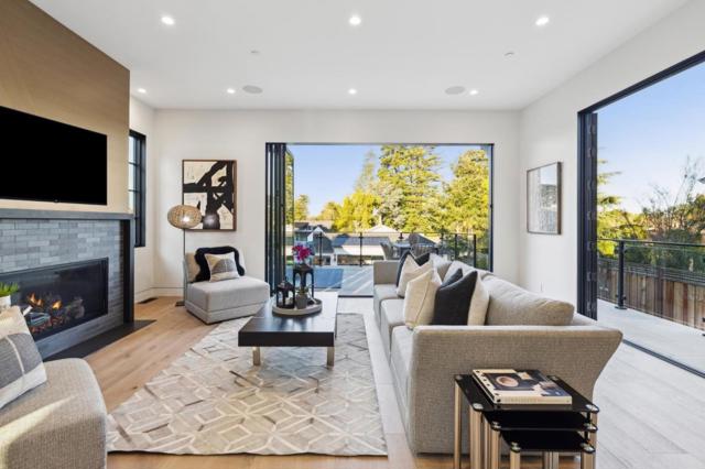 128 Elm Avenue, Burlingame CA: https://media.crmls.org/mediaz/4c127205-0096-446d-a5b2-098cf5ce617f.jpg