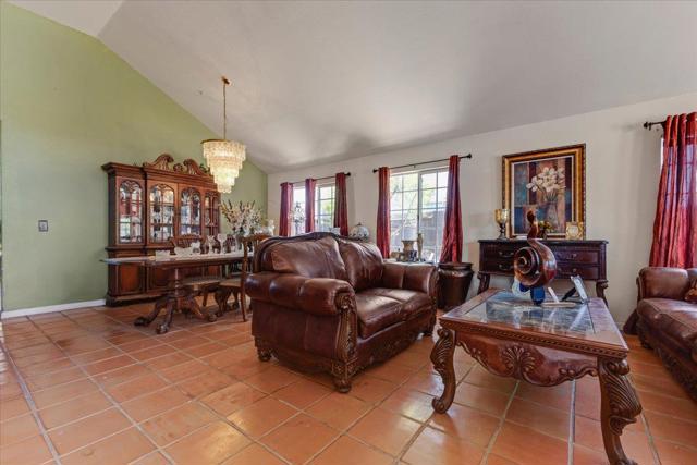 1913 Declaration Street, Salinas CA: https://media.crmls.org/mediaz/4c13a046-441c-48ed-b4e6-d25bc156a049.jpg