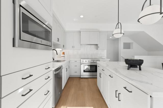 222 Carroll Street, Sunnyvale CA: https://media.crmls.org/mediaz/4c13d812-1510-4443-aad3-308751077b3d.jpg