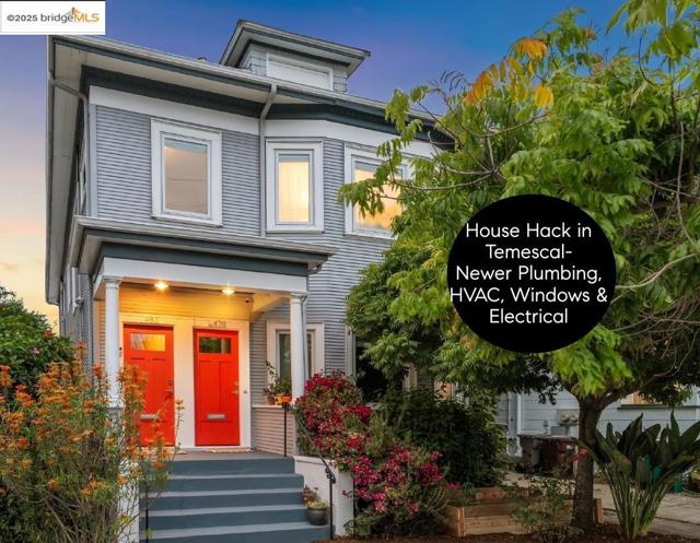 478 43rd St, Oakland CA: https://media.crmls.org/mediaz/4c14077e-f246-4bb7-bd10-88ad5cd70859.jpg