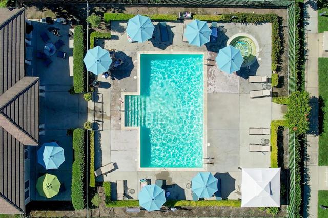 427 Nicholas Drive, Mountain View CA: https://media.crmls.org/mediaz/4c146d95-4f20-4b10-8059-4cc0a87cec32.jpg