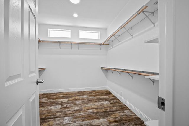 12320 Highland Estates Lane, San Martin CA: https://media.crmls.org/mediaz/4c14c980-356a-4a52-b201-6d5ec7cb39c2.jpg