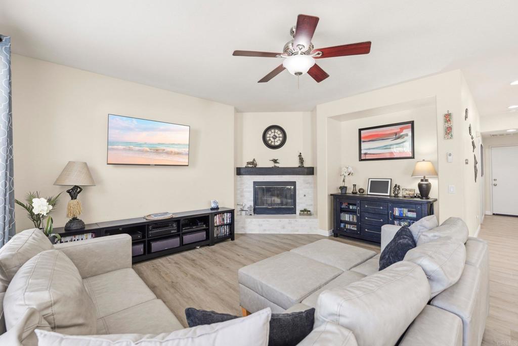 582 Chesterfield Circle - photo 16