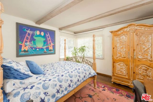 3480 MANDEVILLE CANYON Road, Los Angeles CA: https://media.crmls.org/mediaz/4c15c33f-7239-4045-a8be-f284455592da.jpg