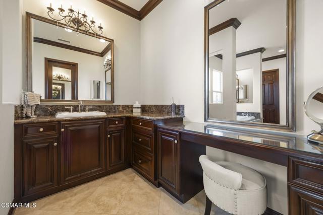 4988 Read Road, Moorpark CA: https://media.crmls.org/mediaz/4c16006f-fb8c-4c8f-aab8-9e1822d744ee.jpg