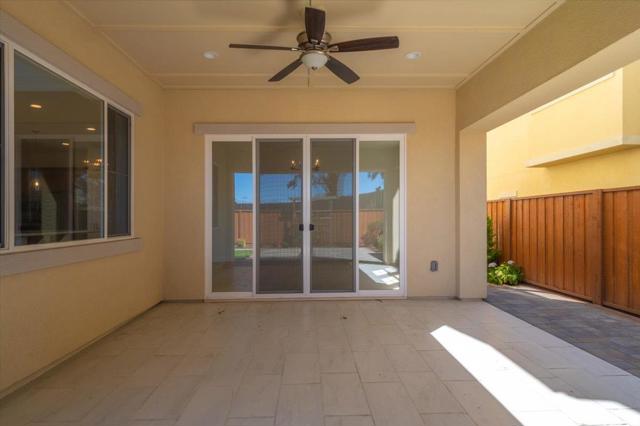 465 Russell Way, Marina CA: https://media.crmls.org/mediaz/4c1613d7-eed7-4aeb-8483-b977f5882361.jpg