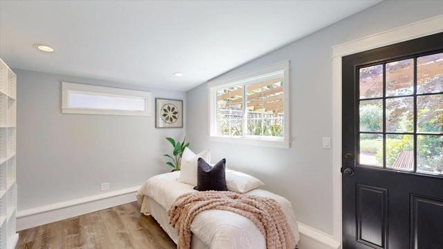 494 Century Drive, Campbell CA: https://media.crmls.org/mediaz/4c16e5e4-a3fd-4db7-95bf-f6328ee0162d.jpg