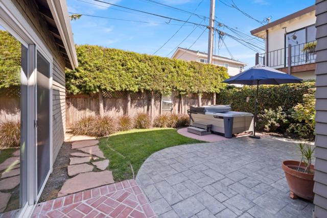 610 Gilroy Drive, Capitola CA: https://media.crmls.org/mediaz/4c179bf3-0e02-4ec7-a4e3-c07ccc3dacb4.jpg