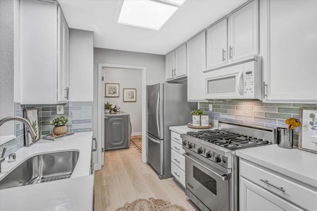 602 Arcadia Terrace, Sunnyvale CA: https://media.crmls.org/mediaz/4c17ba76-3697-4b7f-b92c-5470a71690bf.jpg