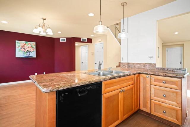 Detail Gallery Image 26 of 48 For 4499 Pebble Beach Dr, Oceanside,  CA 92057 - 4 Beds | 3 Baths