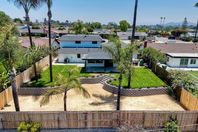6630 Park Ridge Blvd, San Diego CA: https://media.crmls.org/mediaz/4c1b4574-5bc2-4191-8227-20f6bb20f259.jpg