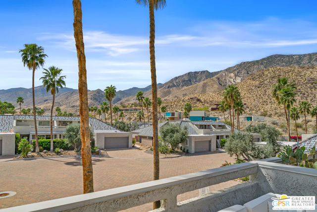 120 E Perlita Circle, Palm Springs, CA 92264