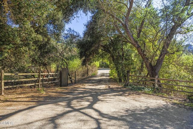 4620 Casitas Pass Road, Ventura CA: https://media.crmls.org/mediaz/4c1bd7de-8e31-40da-8a71-a601034c5609.jpg