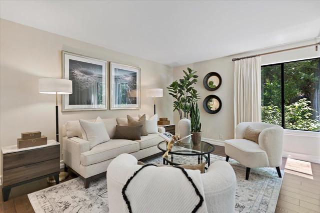 116 Calle Nivel, Los Gatos CA: https://media.crmls.org/mediaz/4c1c1a43-0a14-4150-a8fa-1fd85a4868bc.jpg