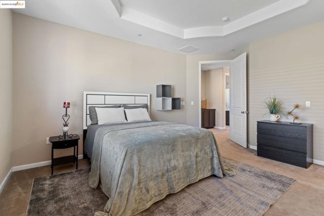 2218 Toscana Dr, Pittsburg CA: https://media.crmls.org/mediaz/4c1cccfd-c19a-4924-88f5-3fd5dd1fe944.jpg