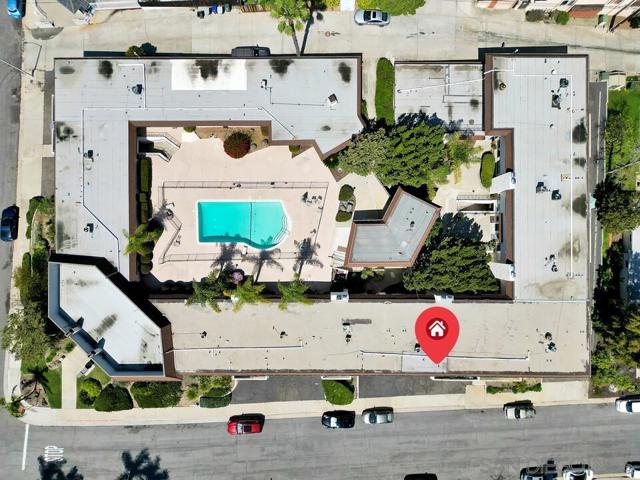 806 E 4Th Ave, Escondido CA: https://media.crmls.org/mediaz/4c1d15c3-0cc6-4682-8c88-ee81a4dfdbfc.jpg