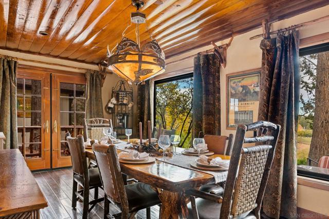 43133 Sheephorn Rd, Big Bear CA: https://media.crmls.org/mediaz/4c1d580b-9cb7-4a78-8fe7-77065cb6e50a.jpg