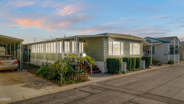 Detail Gallery Image 22 of 26 For 8811 Canoga Ave #353,  Canoga Park,  CA 91304 - 3 Beds | 2 Baths