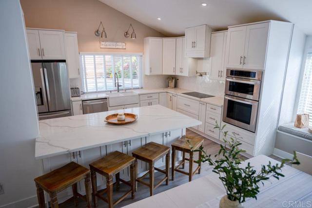Details for 754 Rocking Horse Rd, Vista, CA 92081