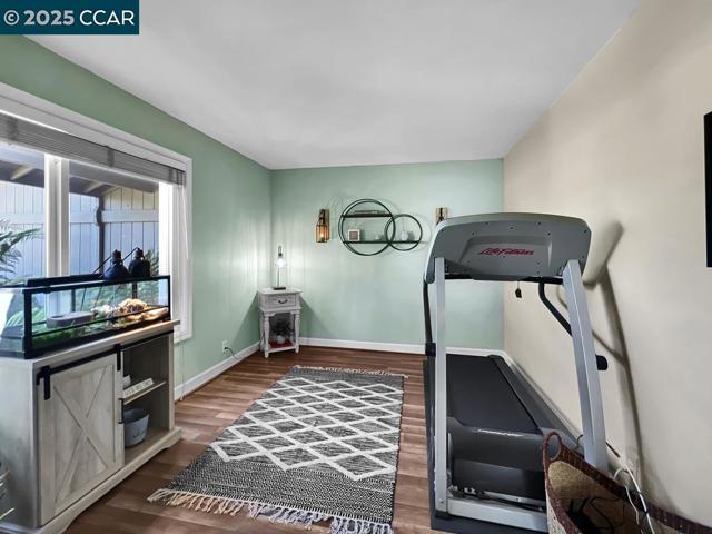 14 Mt Eden Pl, Clayton CA: https://media.crmls.org/mediaz/4c20bc31-7eda-49f9-af32-76bde2abb919.jpg
