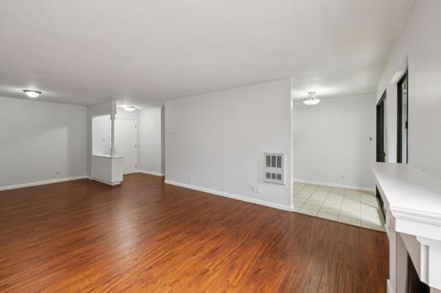 1061 Beach Park Boulevard, Foster City CA: https://media.crmls.org/mediaz/4c21f89d-e756-432e-b0da-66f240c05677.jpg