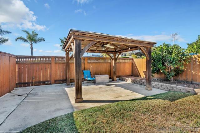 4502 Milton St, San Diego CA: https://media.crmls.org/mediaz/4c2279af-b287-4ba7-bdba-d4fe870b4020.jpg