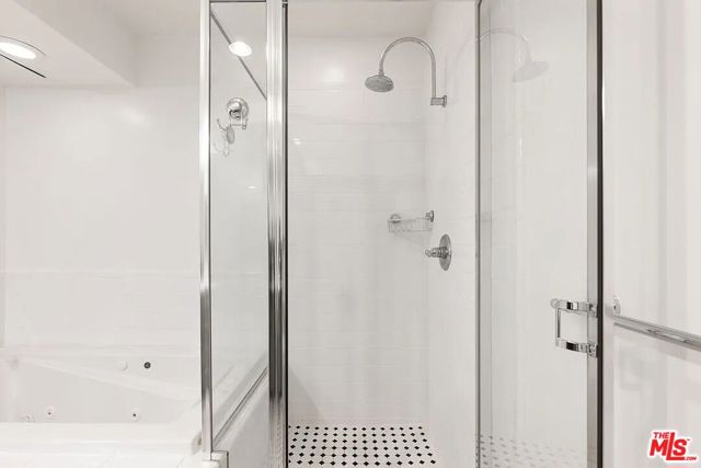 1522 Amherst Avenue, Los Angeles CA: https://media.crmls.org/mediaz/4c235337-3f29-4776-b1da-7848ed953e11.jpg