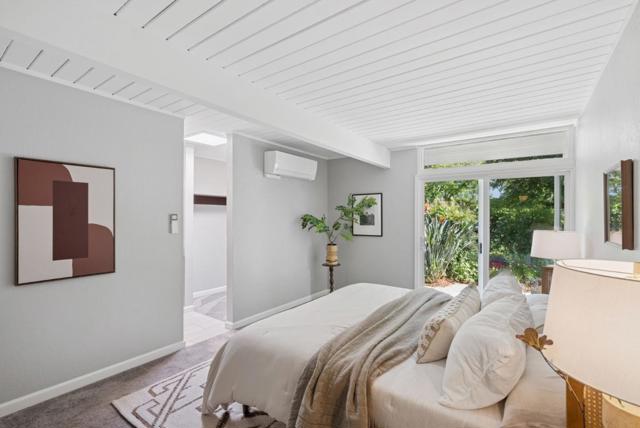 822 Dartshire Way, Sunnyvale CA: https://media.crmls.org/mediaz/4c2366c4-f780-4dab-b4a1-349920dccd59.jpg