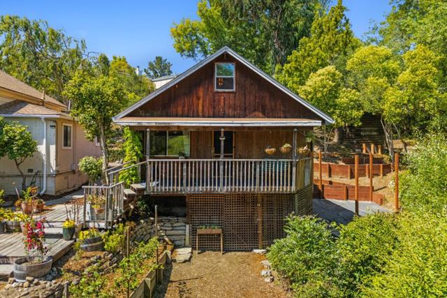 1284 Amesti Road, Corralitos CA: https://media.crmls.org/mediaz/4c2432df-8117-48c5-b338-75564502878c.jpg