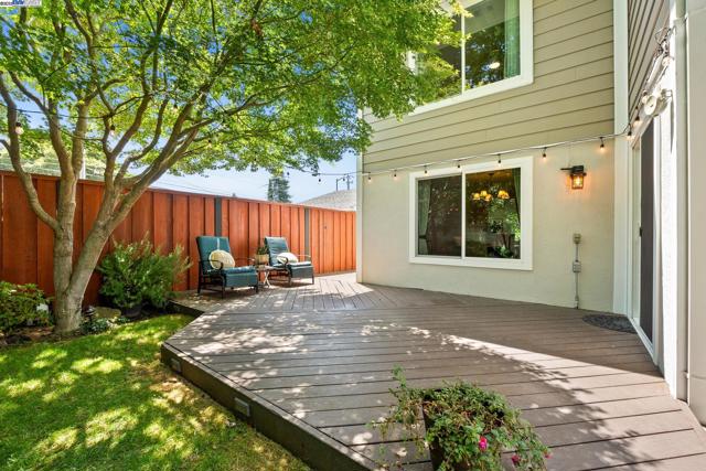 3746 La Costa Ave, Castro Valley CA: https://media.crmls.org/mediaz/4c25aba0-2616-4aae-893c-80d6f2247f5c.jpg