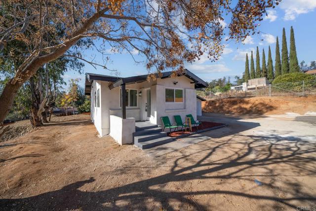 Image 32 of 51 For 11564 Manzanita Road