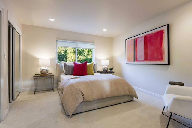 23171 Mora Glen Drive, Los Altos CA: https://media.crmls.org/mediaz/4c26e05d-16f6-4abd-8656-f630312ec526.jpg