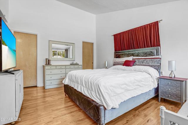 23248 Community Street, West Hills CA: https://media.crmls.org/mediaz/4c27ce3c-9b40-4c8b-aa15-6b064bba590e.jpg