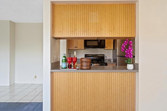 1552 S Camino Real, Palm Springs CA: https://media.crmls.org/mediaz/4c2815db-1fae-4a35-bd24-54d124ee404c.jpg