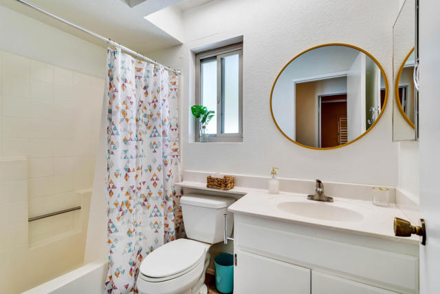 45603 Sutter Creek Road, Indio CA: https://media.crmls.org/mediaz/4c290edf-61d5-4fc9-bc2a-cb5f27aebb4f.jpg