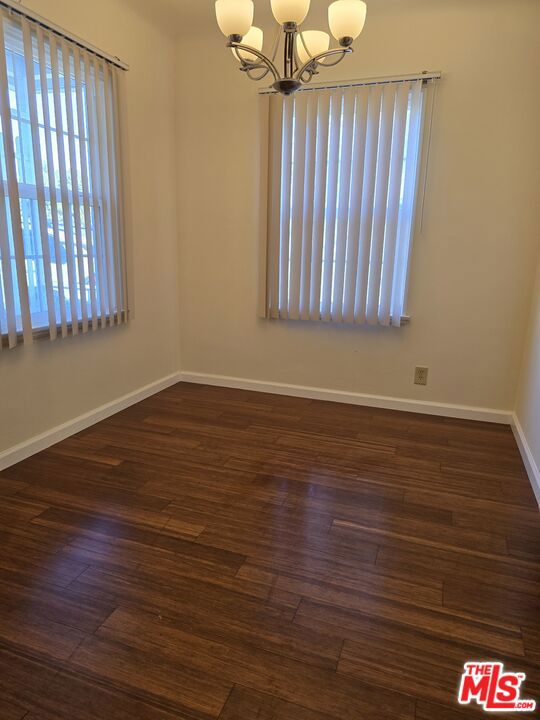 2944 Mayfield Avenue, La Crescenta CA: https://media.crmls.org/mediaz/4c2968ea-fb3e-4f39-a17c-ad2f8fd67117.jpg