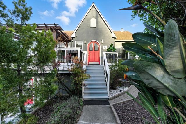 35 Mono Street, Brisbane CA: https://media.crmls.org/mediaz/4c29edfc-3f4d-45b2-ab15-40791fc0980f.jpg