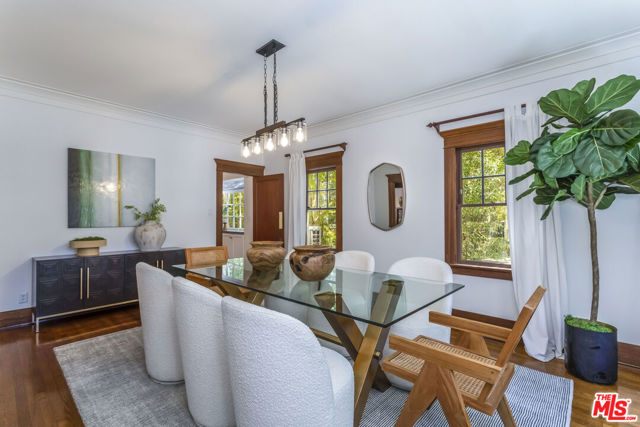 1622 N Orange Grove Avenue, Los Angeles CA: https://media.crmls.org/mediaz/4c2a5ea7-f77b-483f-a4d1-2cc68c268d43.jpg