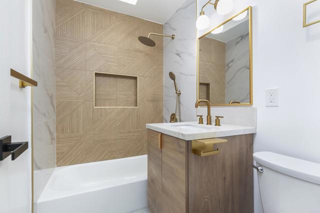 Detail Gallery Image 33 of 75 For 3840 Tomahawk Ln, San Diego,  CA 92117 - 5 Beds | 2 Baths