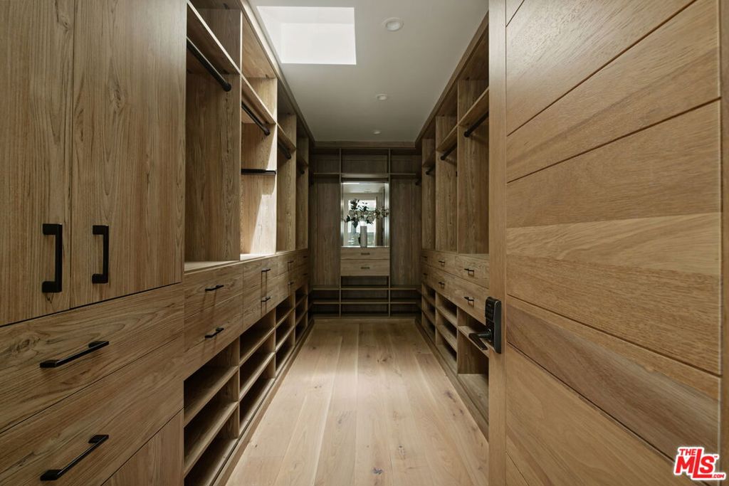 MLS #26848115 image #32